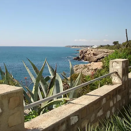 Apartamento Cala Llobeta 16 *